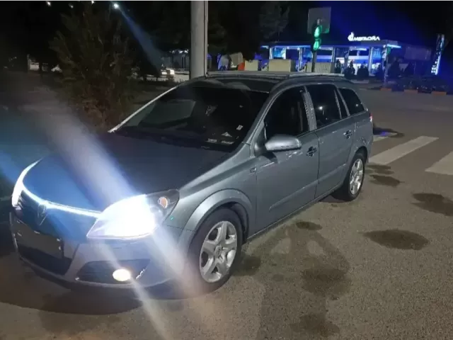 Opel Astra H, 2006 1, avtobaza.tj