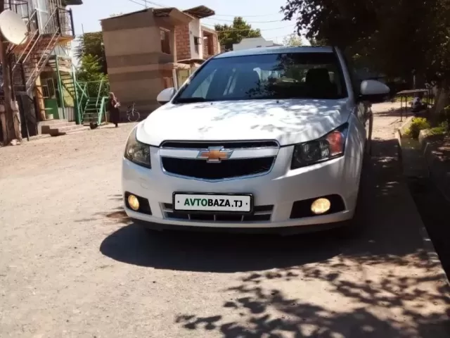 Chevrolet Cruze 1, avtobaza.tj