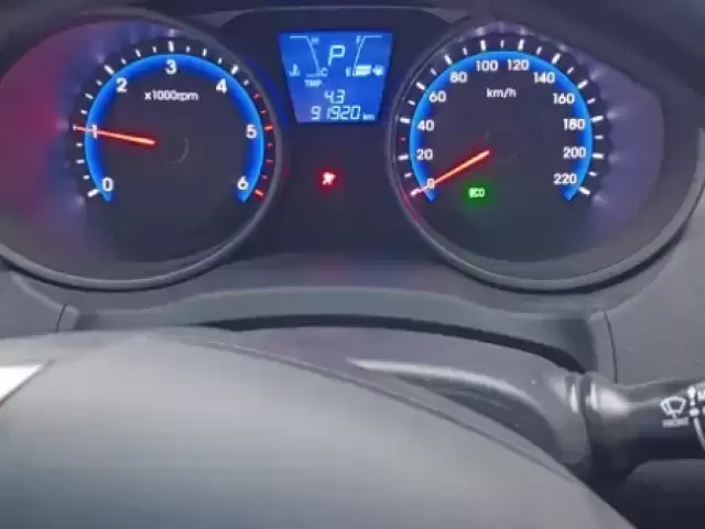 Hyundai Tucson, 2014 1, avtobaza.tj