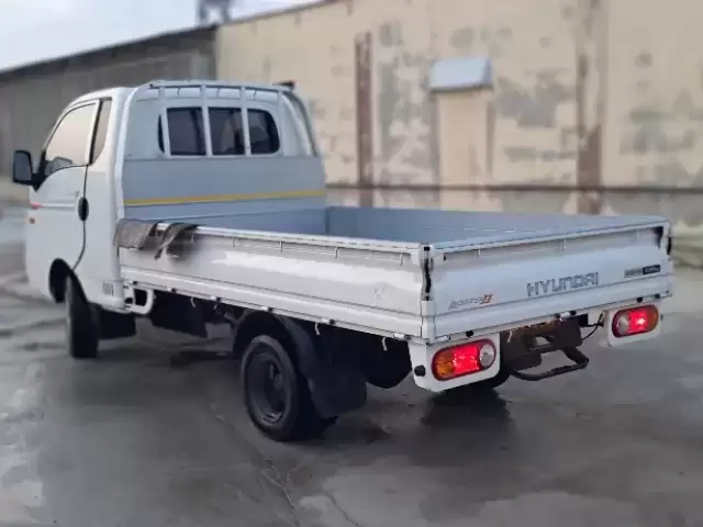 Hyundai Porter, 2015 1, avtobaza.tj