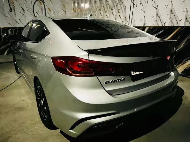 Hyundai Elantra, 2018 1, avtobaza.tj