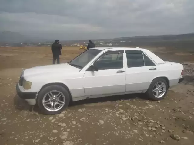 Mercedes-Benz 190, 1990 1, avtobaza.tj