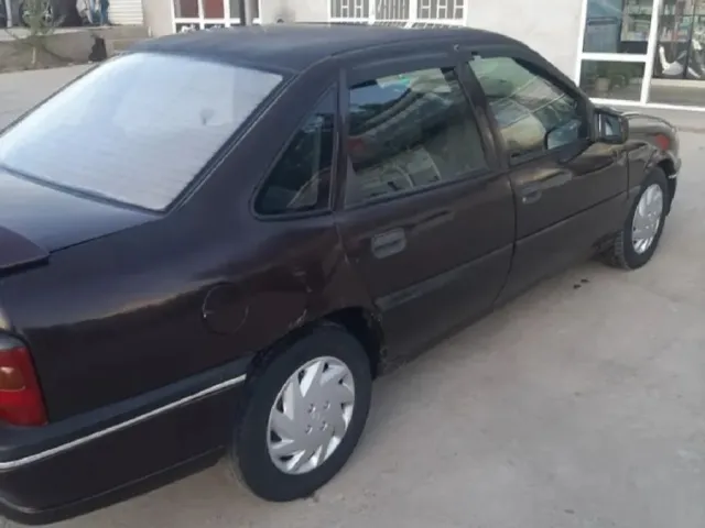 Opel Vectra A 1, avtobaza.tj