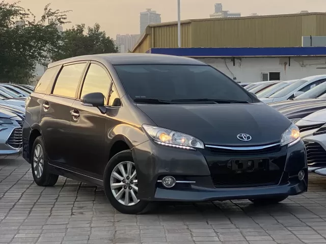 Toyota Wish, 2014 1, avtobaza.tj