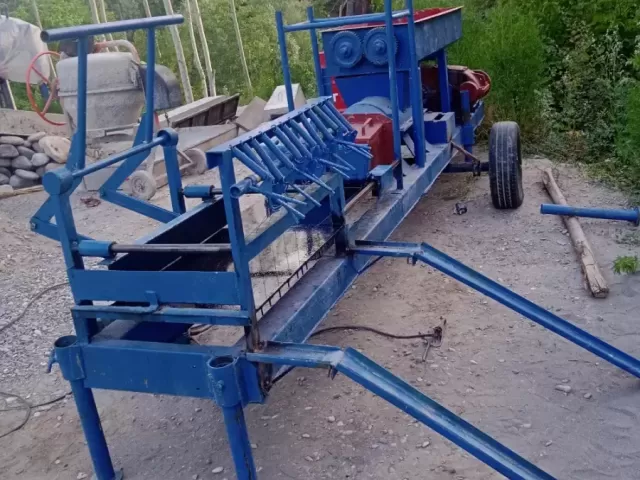 Апарати Лой булок фурухта мешавад 1, avtobaza.tj