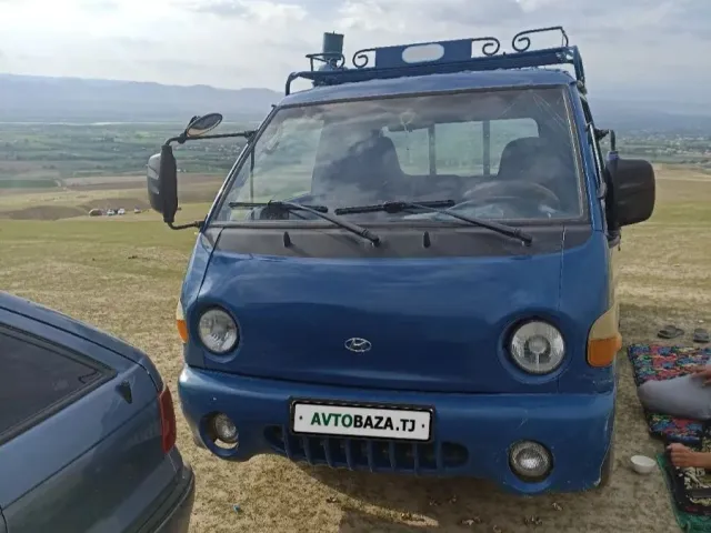 Hyundai Porter 1 1, avtobaza.tj