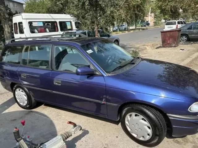 Opel Astra F 1, avtobaza.tj