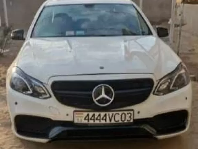 Mercedes-Benz E class, 2011 1, avtobaza.tj