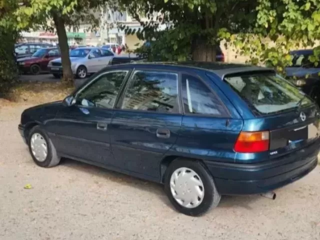 Opel Astra F 1, avtobaza.tj