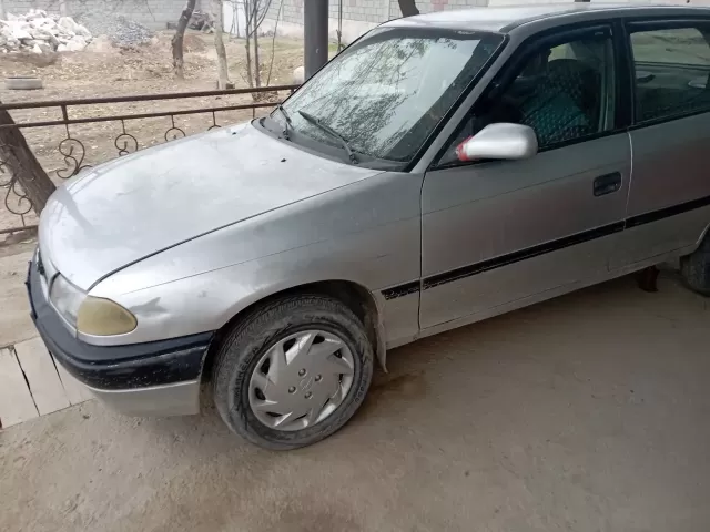 Opel Astra F 1, avtobaza.tj