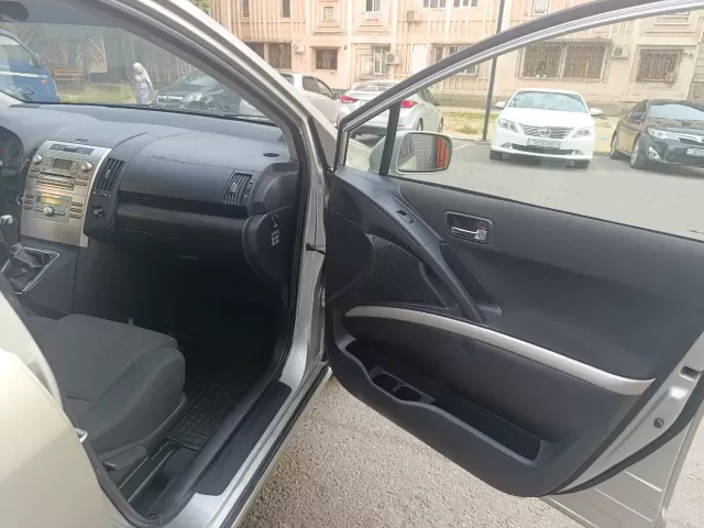 Toyota Verso, 2006 1, avtobaza.tj