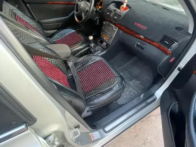 Toyota Avensis 1, avtobaza.tj