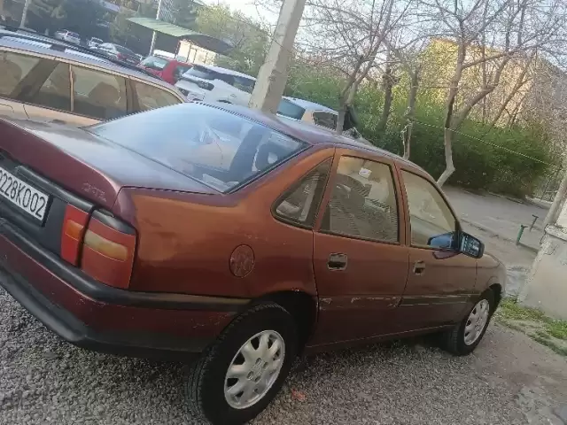 Opel Vectra A, 1990 1, avtobaza.tj