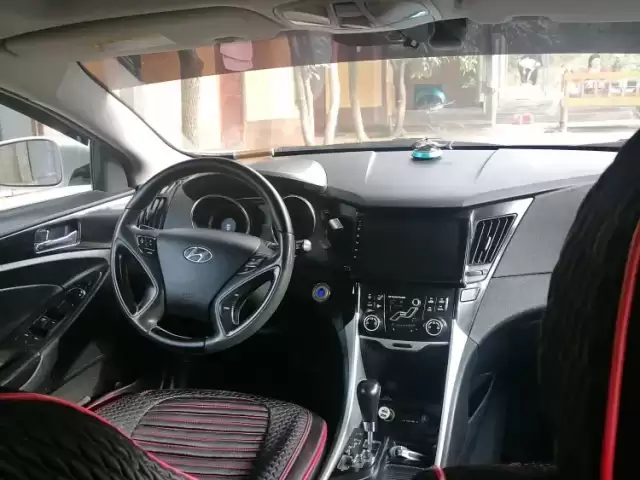 Hyundai Sonata, 2011 1, avtobaza.tj