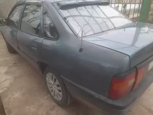 Opel Vectra A, 1990 1, avtobaza.tj