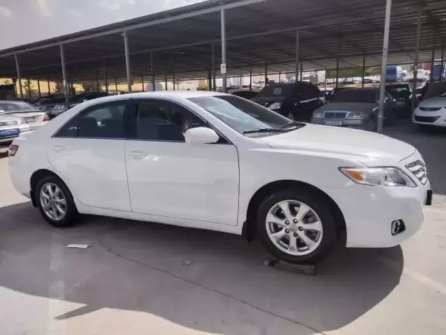 Toyota Camry 1, avtobaza.tj