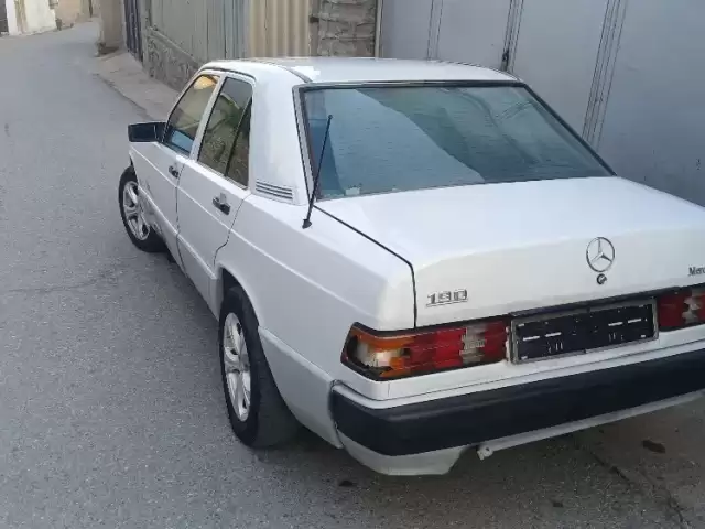 Mercedes-Benz 190, 1990 1, avtobaza.tj