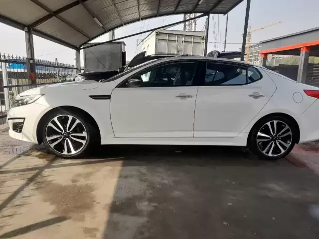Kia K5, 2015 1, avtobaza.tj