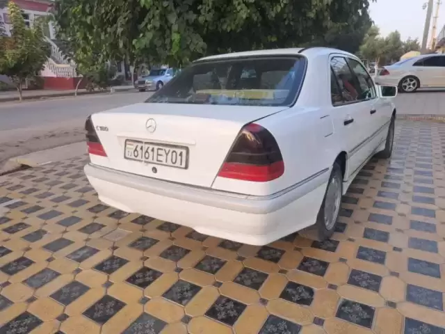 Mercedes-Benz E class, 2000 1, avtobaza.tj