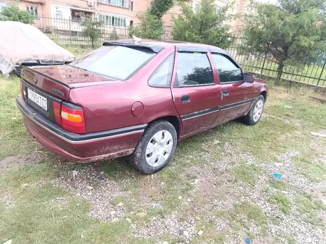 Opel Vectra A, 1995 1, avtobaza.tj