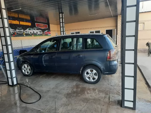 Opel Zafira 1, avtobaza.tj