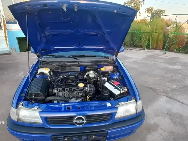 Opel Astra F 1, avtobaza.tj