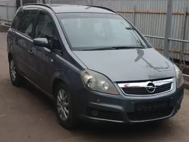 Opel Zafira 1, avtobaza.tj