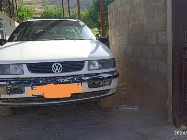 Volkswagen Passat 1, avtobaza.tj