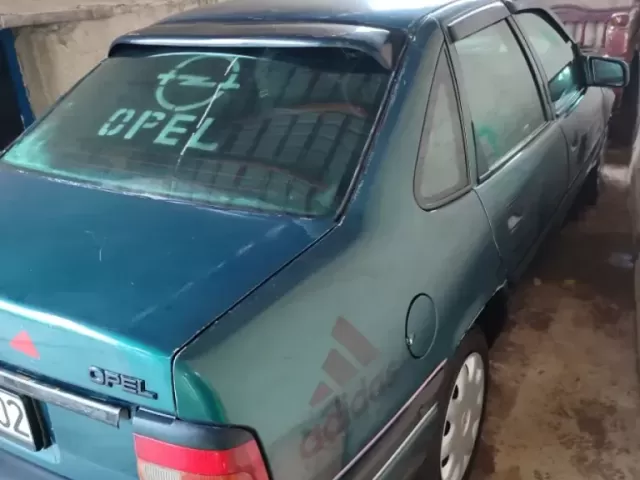 Opel Vectra A 1, avtobaza.tj