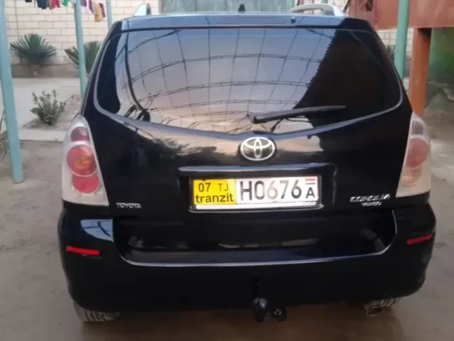 Toyota Corola Verso 1, avtobaza.tj