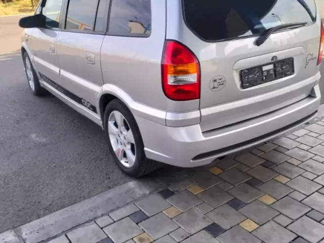 Opel Zafira 1, avtobaza.tj