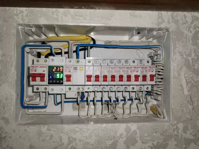 Услуги Электрика 1, farmo.tj