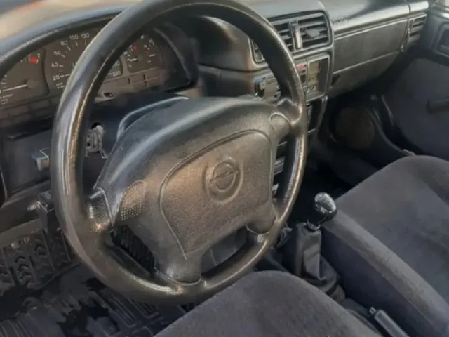 Opel Vectra A 1, avtobaza.tj