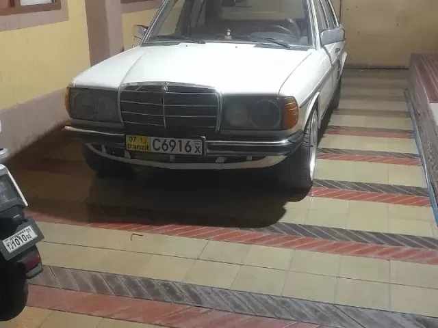 Mercedes-Benz C class 1, avtobaza.tj