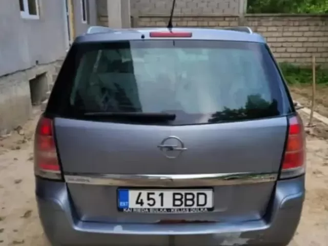 Opel Zafira 1, avtobaza.tj