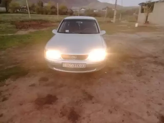 Opel Vectra B, 2000 1, avtobaza.tj