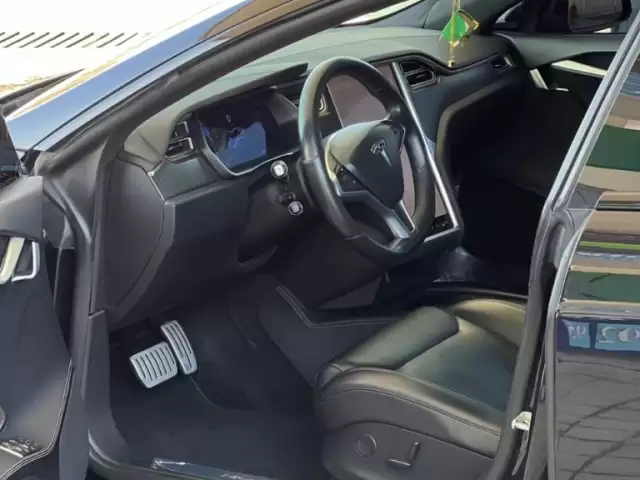 Tesla Model S, 2018 1, avtobaza.tj