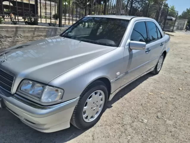 Mercedes-Benz C class 1, avtobaza.tj