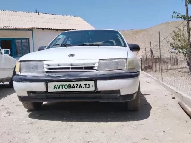 Opel Vectra A 1, avtobaza.tj