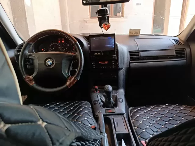 BMW 3 Series 316, 1997 1, avtobaza.tj