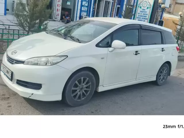 Toyota Wish, 2011 1, avtobaza.tj