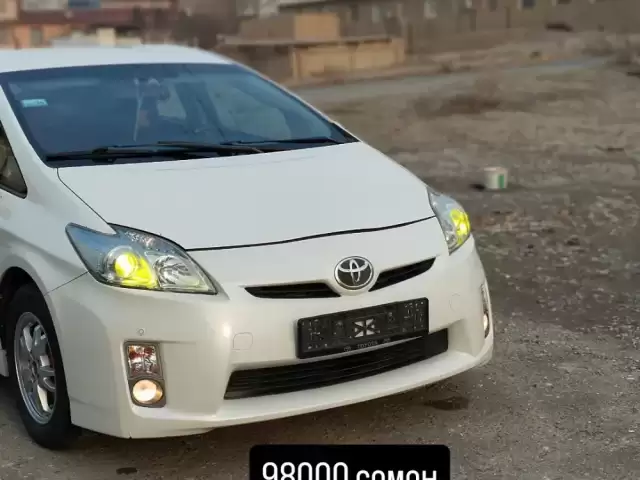 Toyota Prius, 2009 1, avtobaza.tj