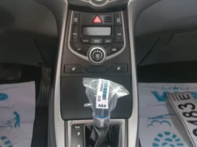 Hyundai Avante, 2014 1, avtobaza.tj