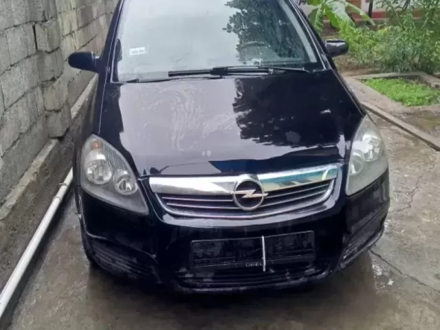 Opel Zafira 1, avtobaza.tj