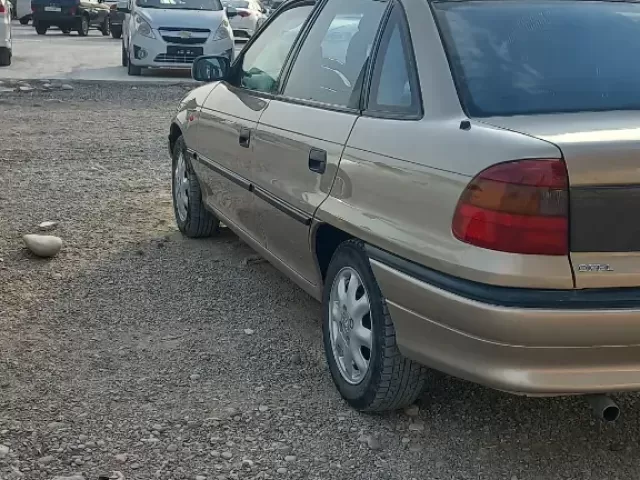 Opel Astra F 1, avtobaza.tj