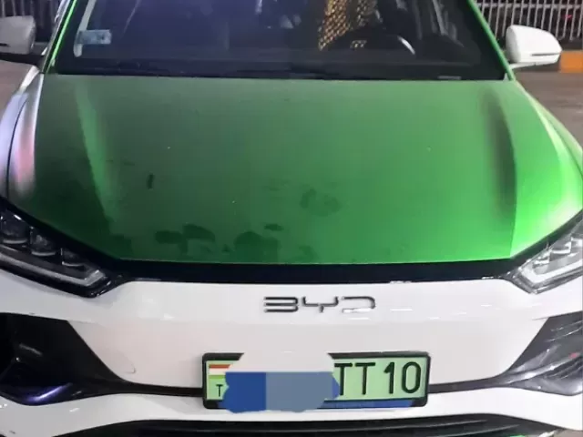 BYD E2, 2024 1, avtobaza.tj