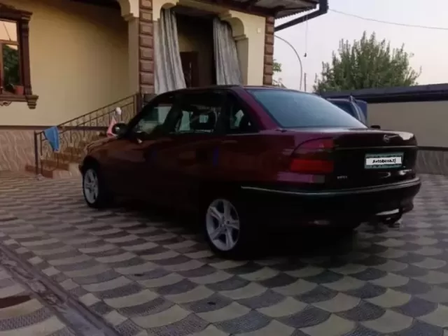 Opel Astra F 1, avtobaza.tj