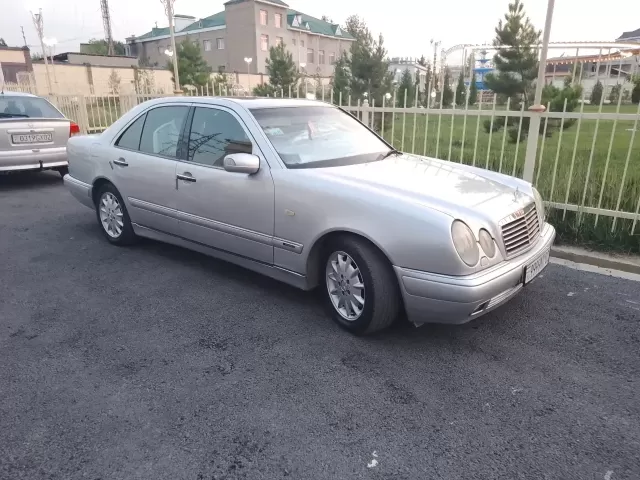 Mercedes-Benz E class, 1998 1, avtobaza.tj