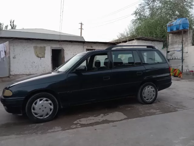 Opel Astra F 1, avtobaza.tj