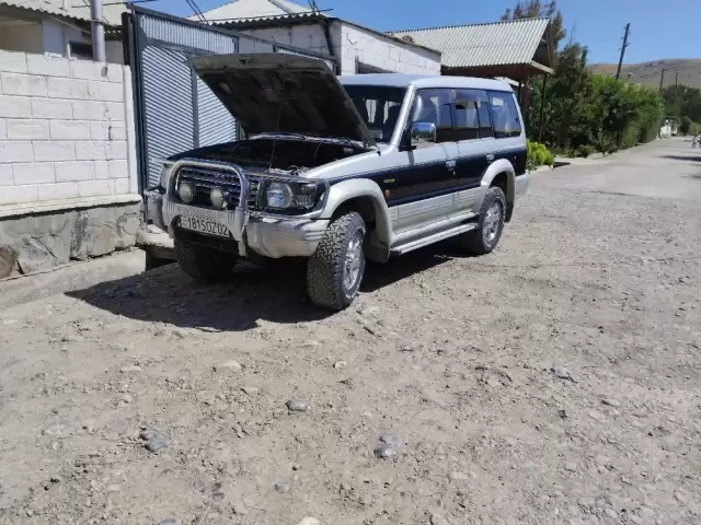 Mitsubishi Pajero, 1997 1, avtobaza.tj